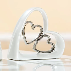 Kerámia szobor, szívben duplaszív, ezüst és fehér, 19x17x7cm