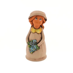 Panka baba, 21cm, natúr ruhában, ibolyával 