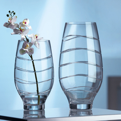 Üveg váza hullámos 28cm - Gilde