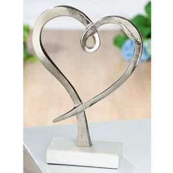 Aluminium szív szobor, márvány talpon 19x27x8cm