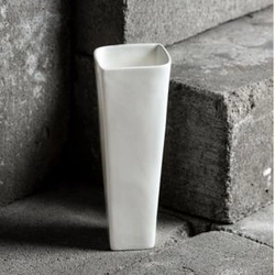 Porcelán váza, fehér, 16,5cm