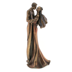 Szerelmes pár - bronz hatású polyresin szobor, 14,5x35x12cm - Veronese