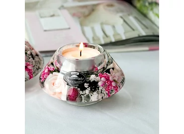 Mécses és gyertyatartó