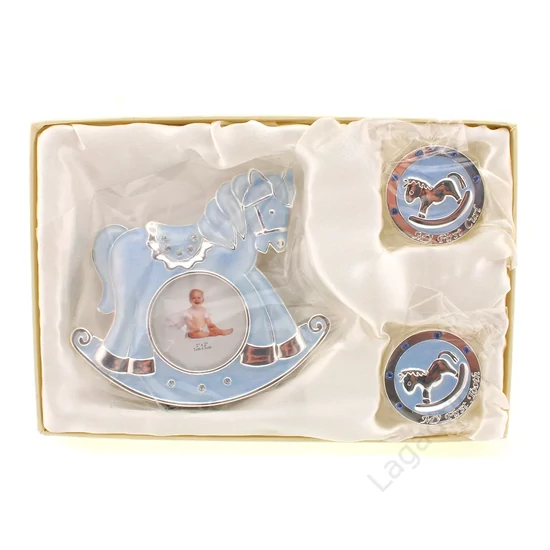 Babaszett, képkeret és dobozkák, Fiú