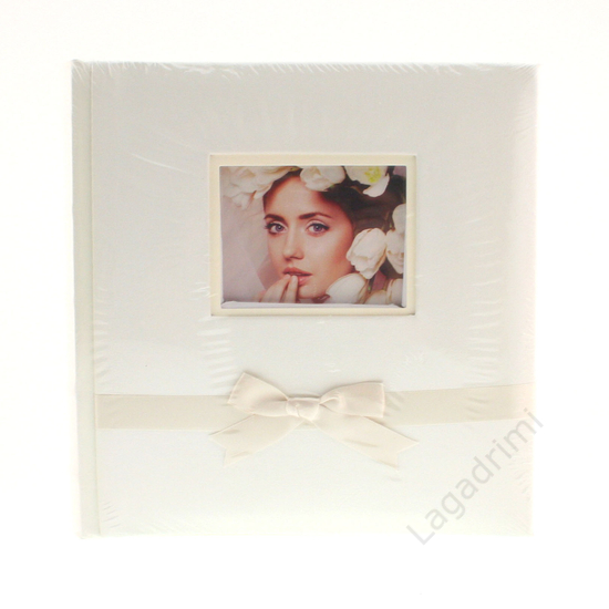 Esküvői fényképalbum, szalagos dekorációval, 22x22cm , 200 db 10x15cm képhez